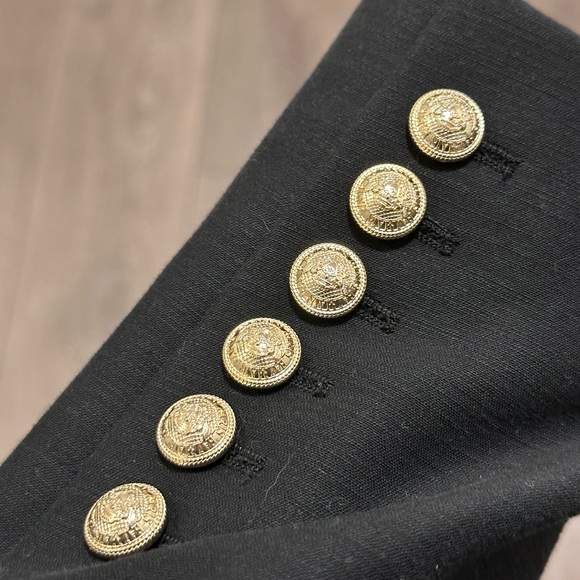 New classic Balmain blazer! - Picture 7 of 9